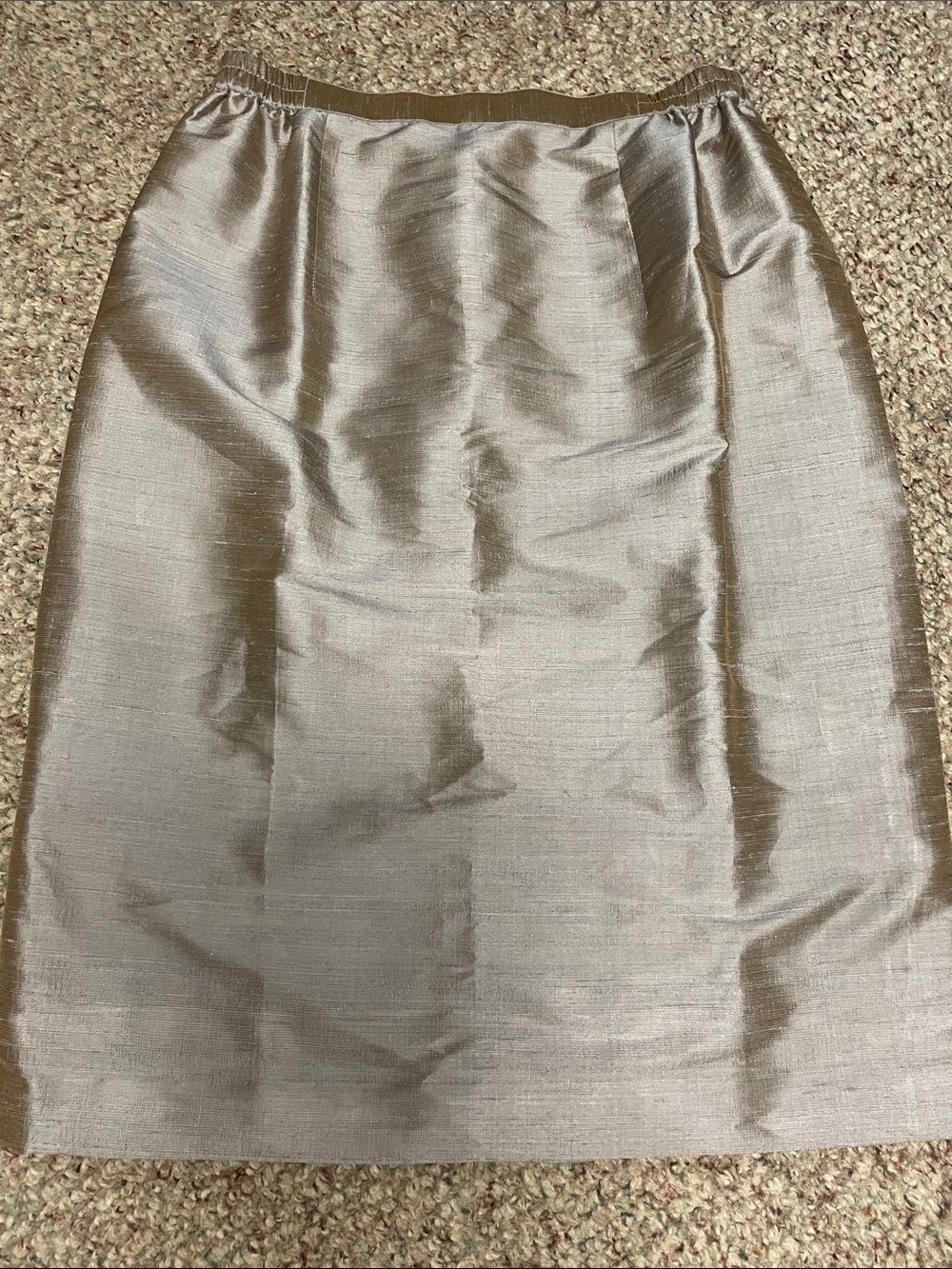 100% pure silk handmade slim pencil style skirt in silver/beige